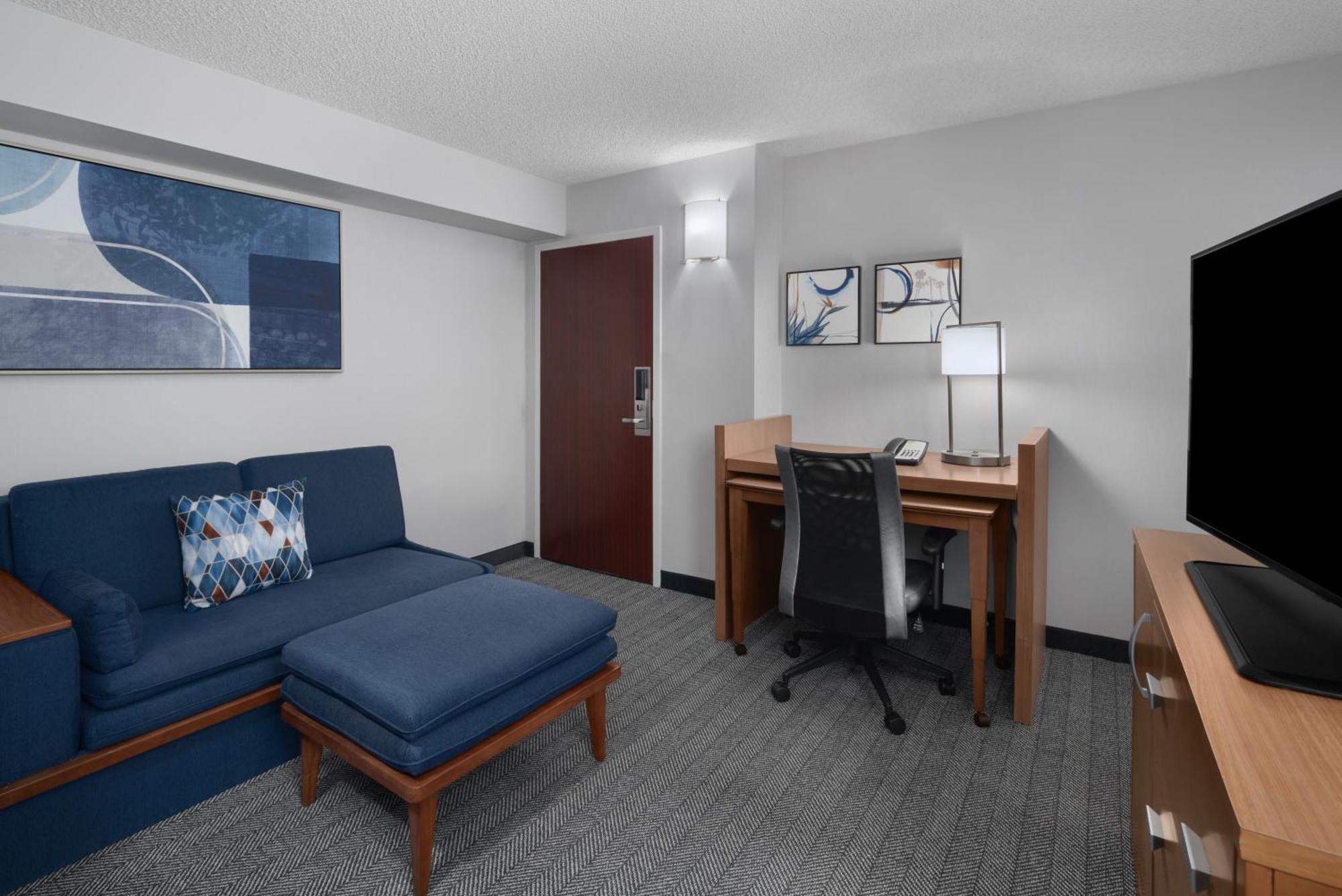 Courtyard By Marriott Cypress Anaheim / Orange County Hotel Bagian luar foto